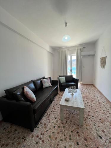 SALTSEA Apartment in Xironomi