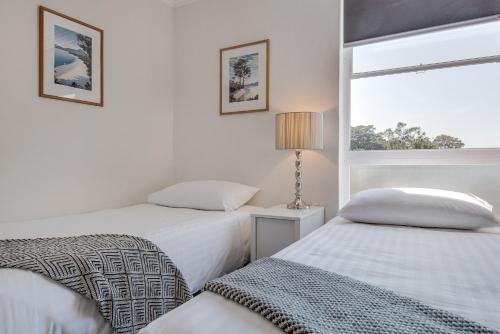 Wake up to Sydney Harbour - image 8
