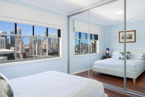 Perfect Pyrmont penthouse pad - image 11