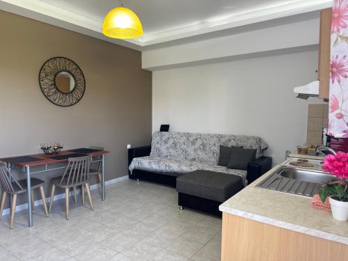 Iliana Apartment 4