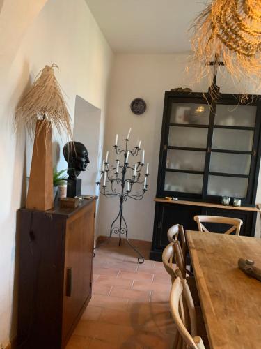 À casa nostra (A casa nostra) in Santo-Pietro-di-Tenda