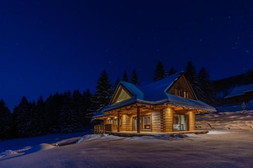 Wellness cottage with amazing view DREVENICA MEDOVKA obrázok