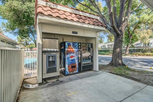 Motel 6-Stockton CA - North - image 7