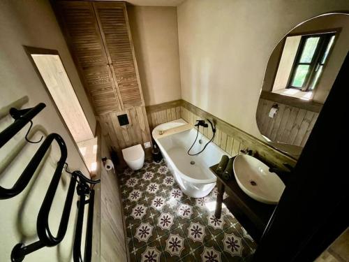 Kupetaite - Straw Bale Cabin in Nature in Kernave