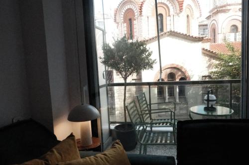 Unique 2BD Design Apt with airconditioning near Acropolis, Athens (photo 8)