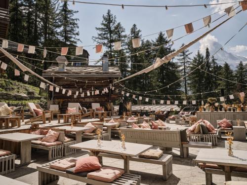 Nomad by CERVO Mountain Resort - image 2