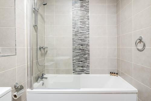 Pluxa Blue Sapphire Luxury Stay Free parking Free WIFI - Walk Everywhere, Travel, Biz, Leisure, Birmingham (fotografie 11)