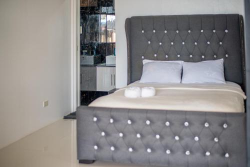 Dreamshore Kiwi Beach Resort in Tablas Island