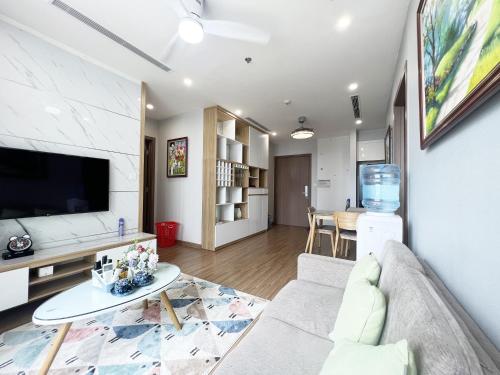 Two-Bedroom Apartment image 4