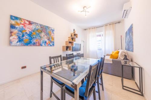 Lungotevere Apartment, Rome (photo 2)