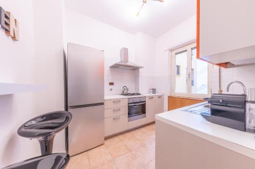 Lungotevere Apartment, Rome (photo 9)