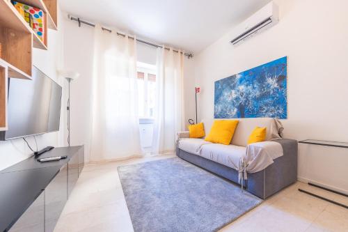 Lungotevere Apartment, Rome (photo 3)
