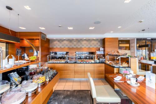 Hotel Am Parkring - image 3