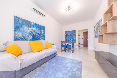 Lungotevere Apartment, Rome (photo 6)