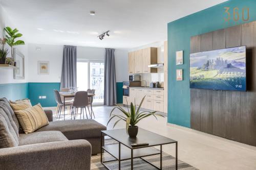 Urban Square Elite Suites by 360 Estates 3
