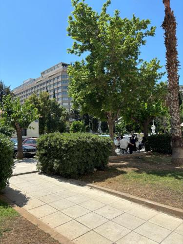Chic Comfort: Where Cozy Meets Professional, Atenas (foto 3)