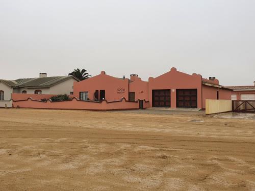 House Roos and Flat, Henties Bay