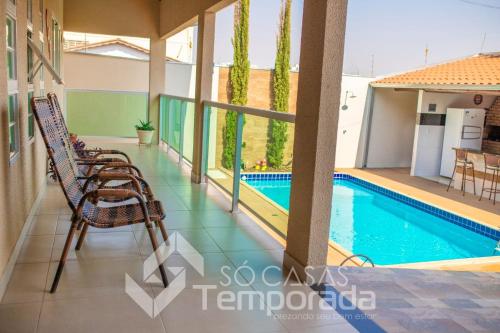 Balcony/terrace, Casa c/4 quartos e Piscina - Excelente localizacao in Jardim Paraiso