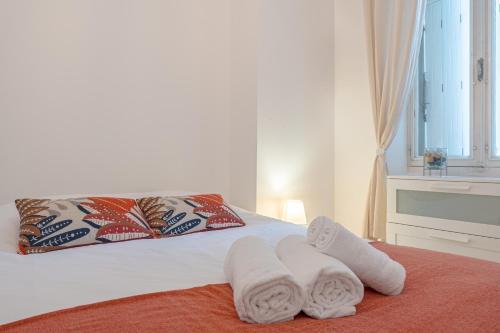 One-Bedroom Apartment image 1