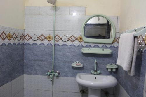 Super Family Guest House - image 2