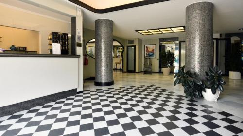 Hotel Sud Est by Fam Rossetti - image 6