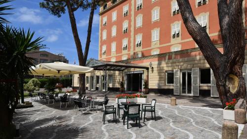 Hotel Sud Est by Fam Rossetti - image 14