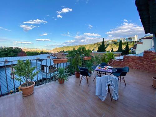 Hotel "Tbilisi Tales" in the heart of the Old City