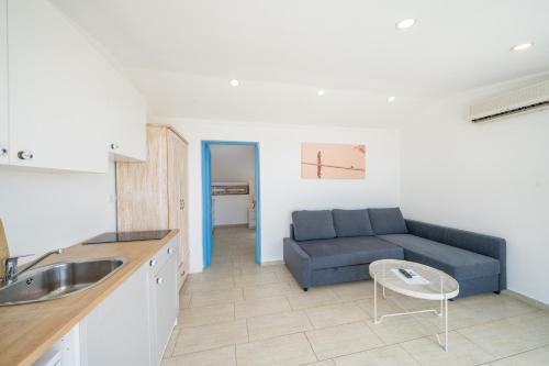 Apartment with Sea View image 6