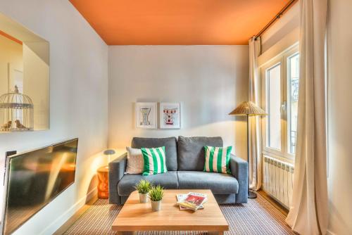 3 bedrooms, 5 beds
