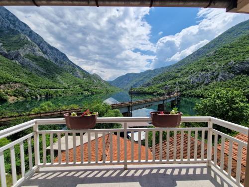Afficher, Visit Dreznica - Canyon Retreat in Mostar
