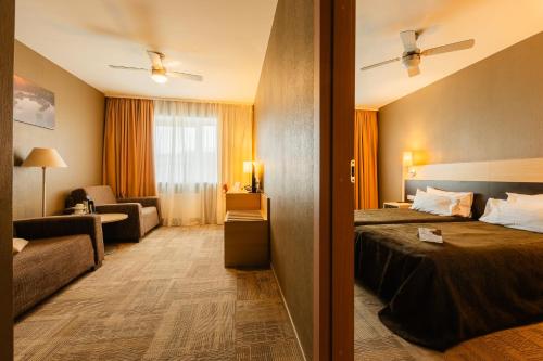 設施, 里瓦酒店 (Liva Hotel) in 利耶帕亞