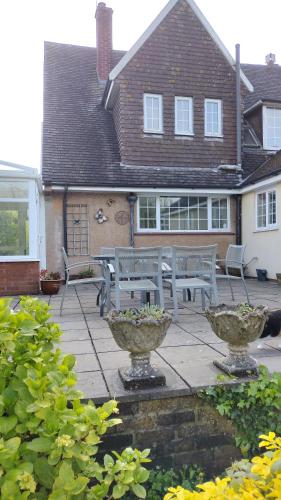 Facilities, Bali Hai guest suite Somerset in Chilcompton