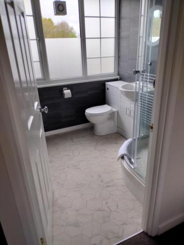 Shower, Bali Hai guest suite Somerset in Chilcompton