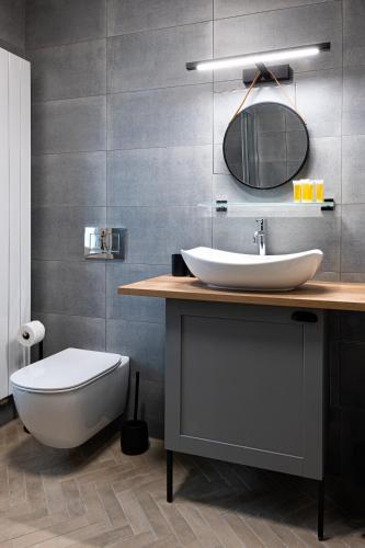 Exquisite 2 Bedroom Apartment at Lesser Town by EasyBNB Premium, Prague (photo 6)