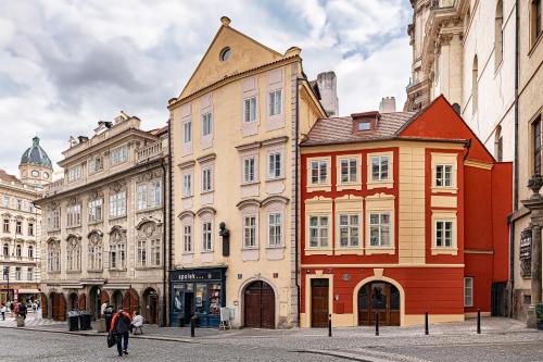 Exquisite 2 Bedroom Apartment at Lesser Town by EasyBNB Premium, Prague (photo 11)