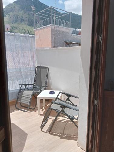 Studio with Terrace image 10