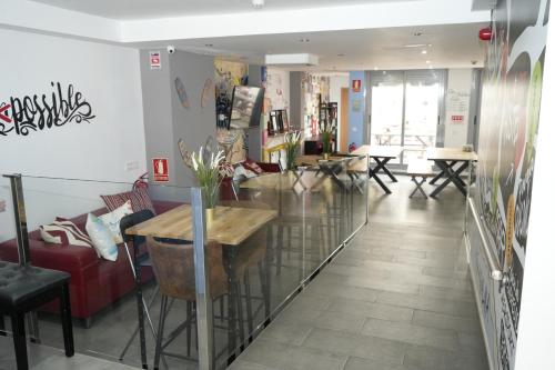 New Art Hostel - Albergue Juvenil