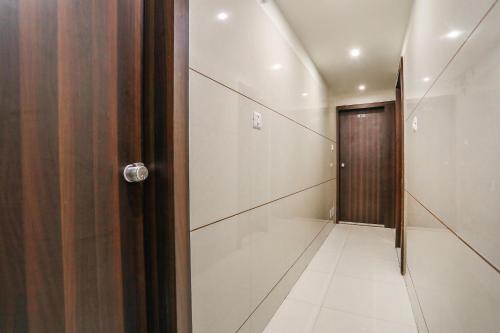 FabHotel SK - Nr Rajkot Municipal Corporation, Central Zone 120M, Rajkot (foto 9)