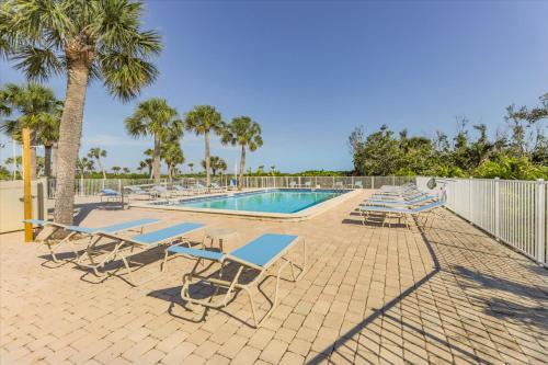 SANDPIPER BEACH 205 - image 10