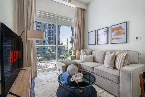 GuestReady - Vibrant Retreat in Dubai's Heart, Дубай