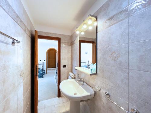 Two-Bedroom Apartment with Sea View image 6