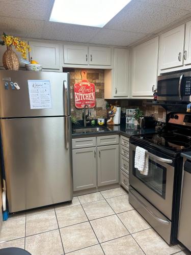 River Place Condos 206 2BD - image 4