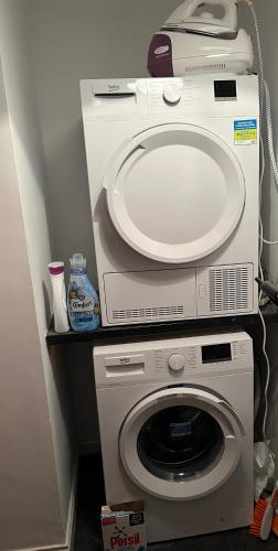 The Coach House 2 - Bedroom Apartment Sleeps 5 in 貝勒克斯