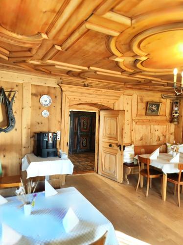 Gasthaus zum Rathaus in 薩斯欽普拉蒂高