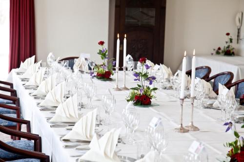 Montra Hotel Sabro Kro - main image