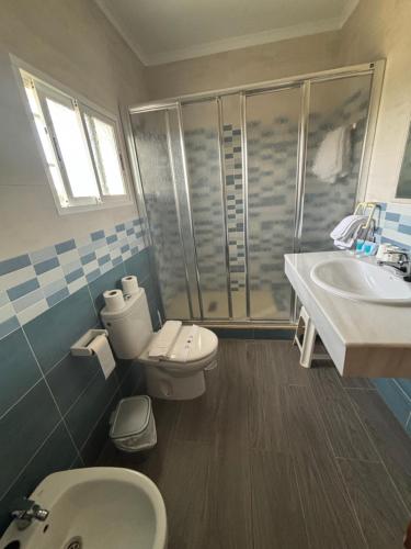 Hostal El Levante - image 8
