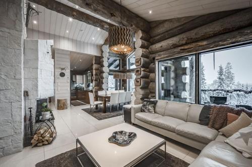 Magnificent villa in the peace of nature