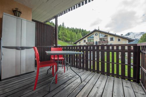 One-Bedroom Apartment image 10