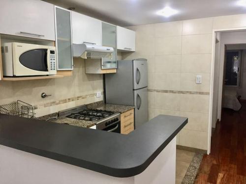 Bright & Cozy Apart near City Center, Park Front in Chacabuco Park