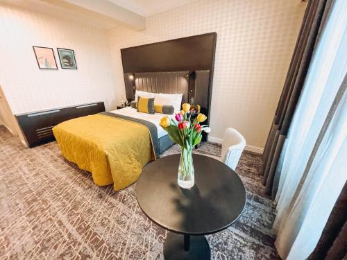 Deluxe Double/Twin Room image 5